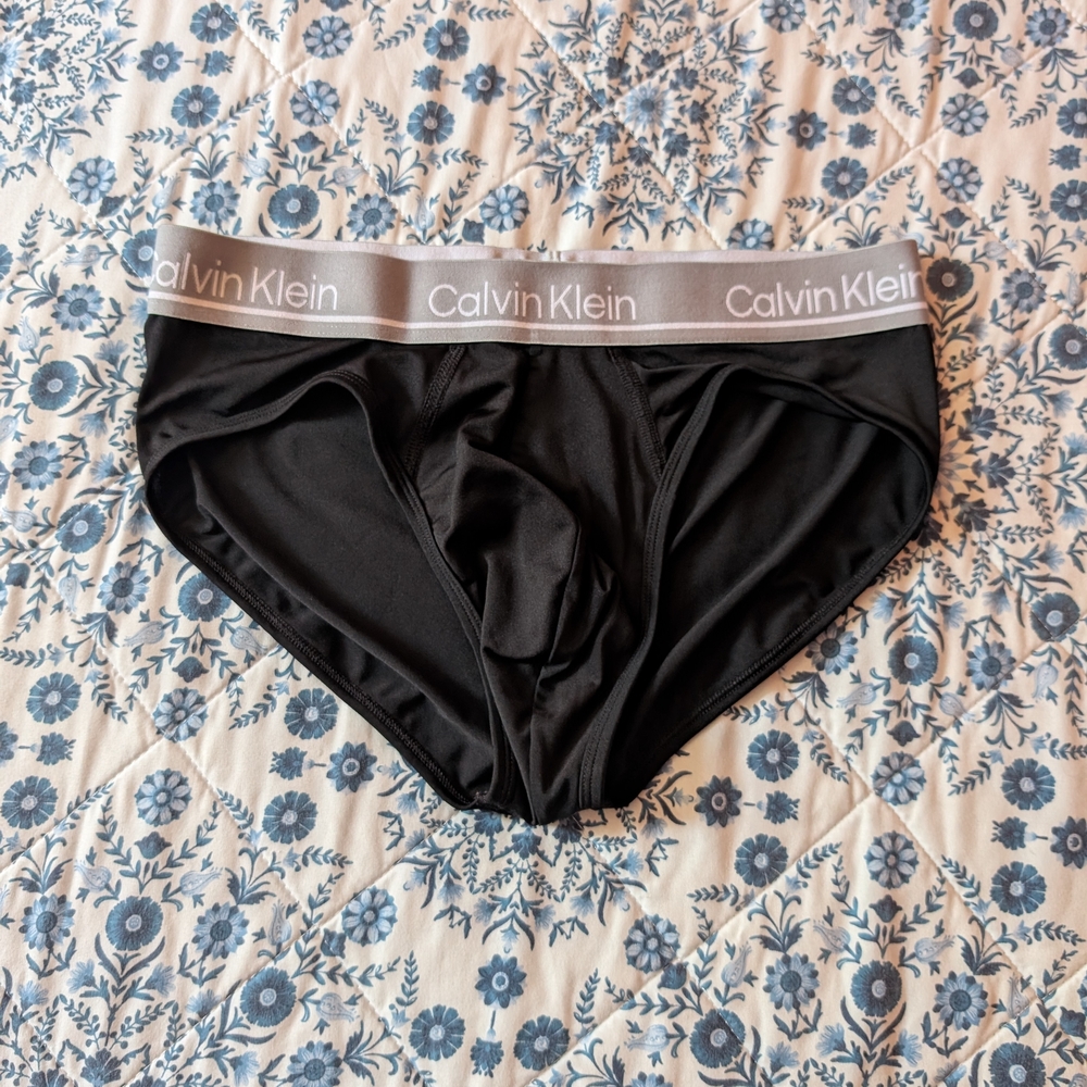 Calvin Klein Men's Black Briefs with Gray Waistband